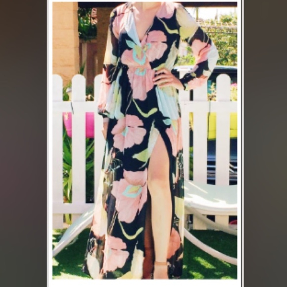 Lulu’s maxi long sleeve formal dress
